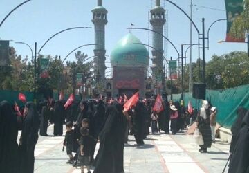 مراسم ویژه جاماندگان اربعین در آستان مقدس امام‌زاده محمد (ع) کرج