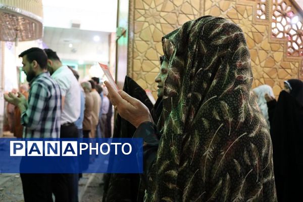 حضور پرشور مردم پاکدشت در نماز عید فطر