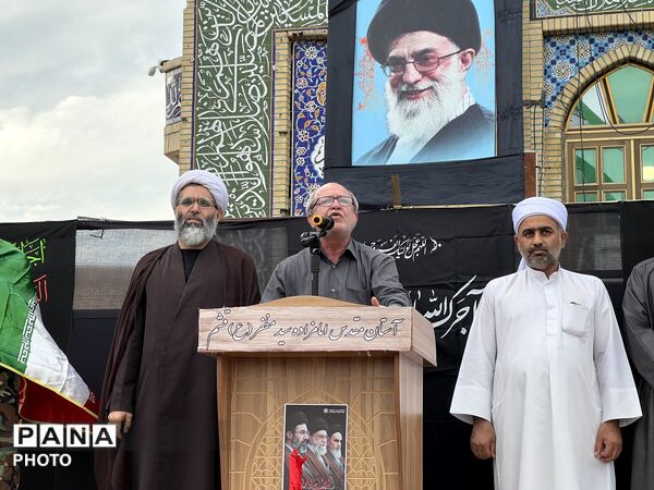 بیعت مردم جزیره قشم با آیت‌الله سید مجتبی حسینی خامنه‌ای 