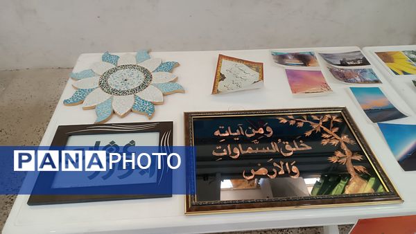 گذری بر روز اول و روز دوم نمایشگاه دهه فجر دبیرستان شاهد ابوذر غفاری