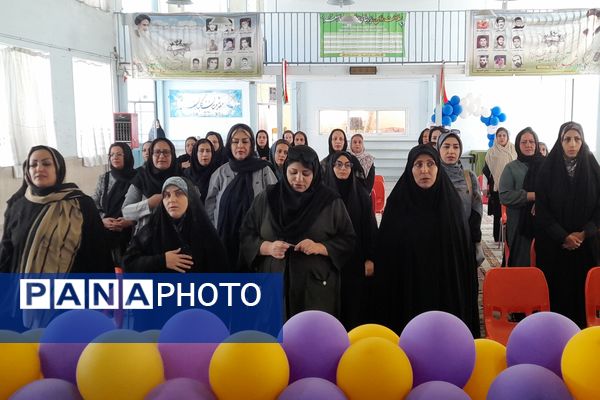 انجمن اولیا پل ارتباطی بین اولیا و مدرسه 