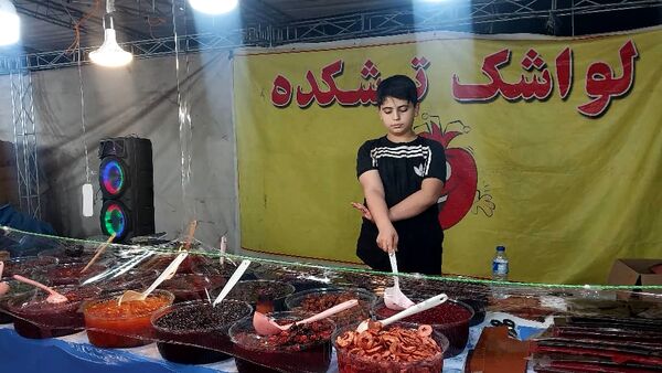 نمایشگاه بهاره در پارسیان
