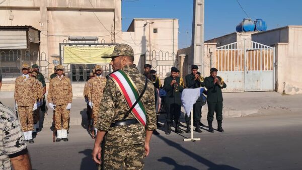 تشییع باشکوه شهید گمنام با بدرقه پرشور دانش‌آموزان