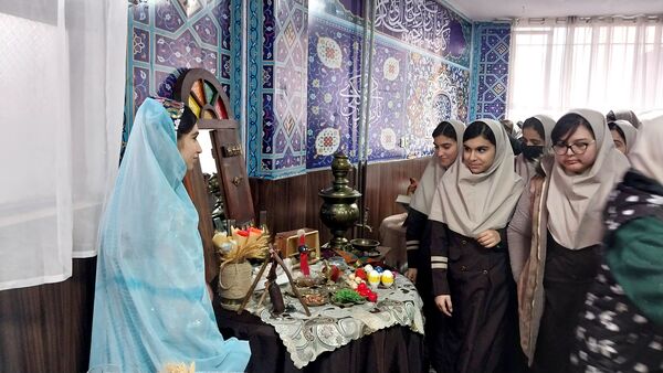 برگزاری جشنواره هفت سین در مدارس ملارد به مناسبت فرا رسیدن سال جدید و نورز باستانی 