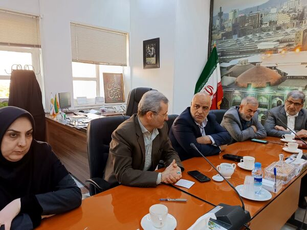 نشست هم‌اندیشی مدیران آموزشی و حوزه مدرسه‌سازی مشهد