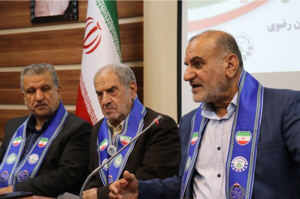 نشست مشاور وزیر با مدرسان سازمان دانش‌آموزی استان خراسان رضوی