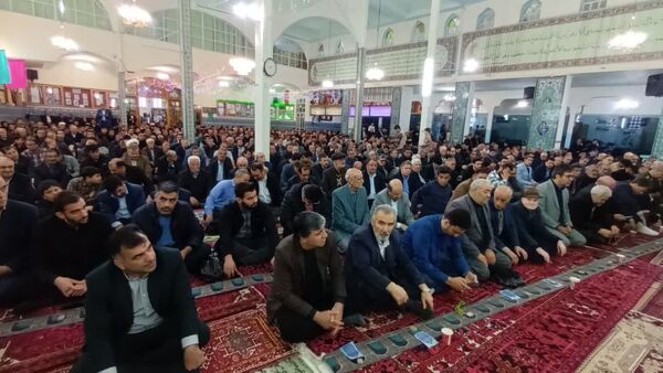 نماز توحیدی مردم اهر در عید سعید فطر