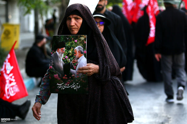 مراسم تشییع پیکر مطهر رهبر شهید انقلاب در تهران - 4