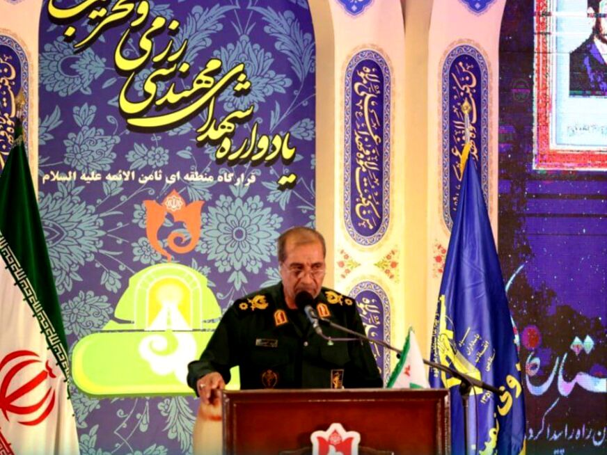 شهدای مهندسی و تخریب، با لودر و مین و خاک، مسیر عزت ایران را هموار کردند