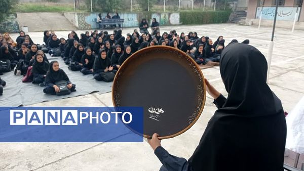 مراسم هفته مازندران و روز دانش‌آموز در دبیرستان یاران امام تیرتاش 