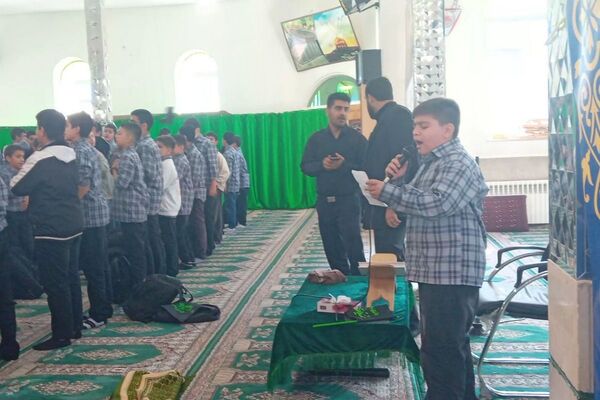 برگزاری پیاده‌روی عظیم فاطمیه در فیروزکوه