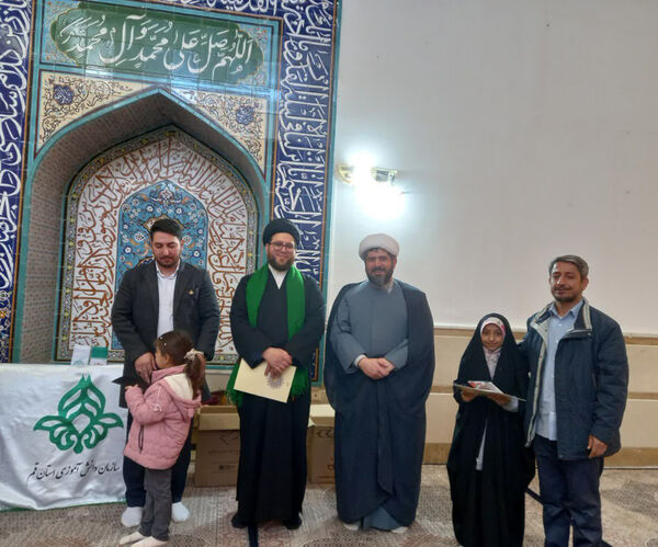 آیین تقدیر از مدرسان و مربیان فعال سازمان دانش‌آموزی استان قم
