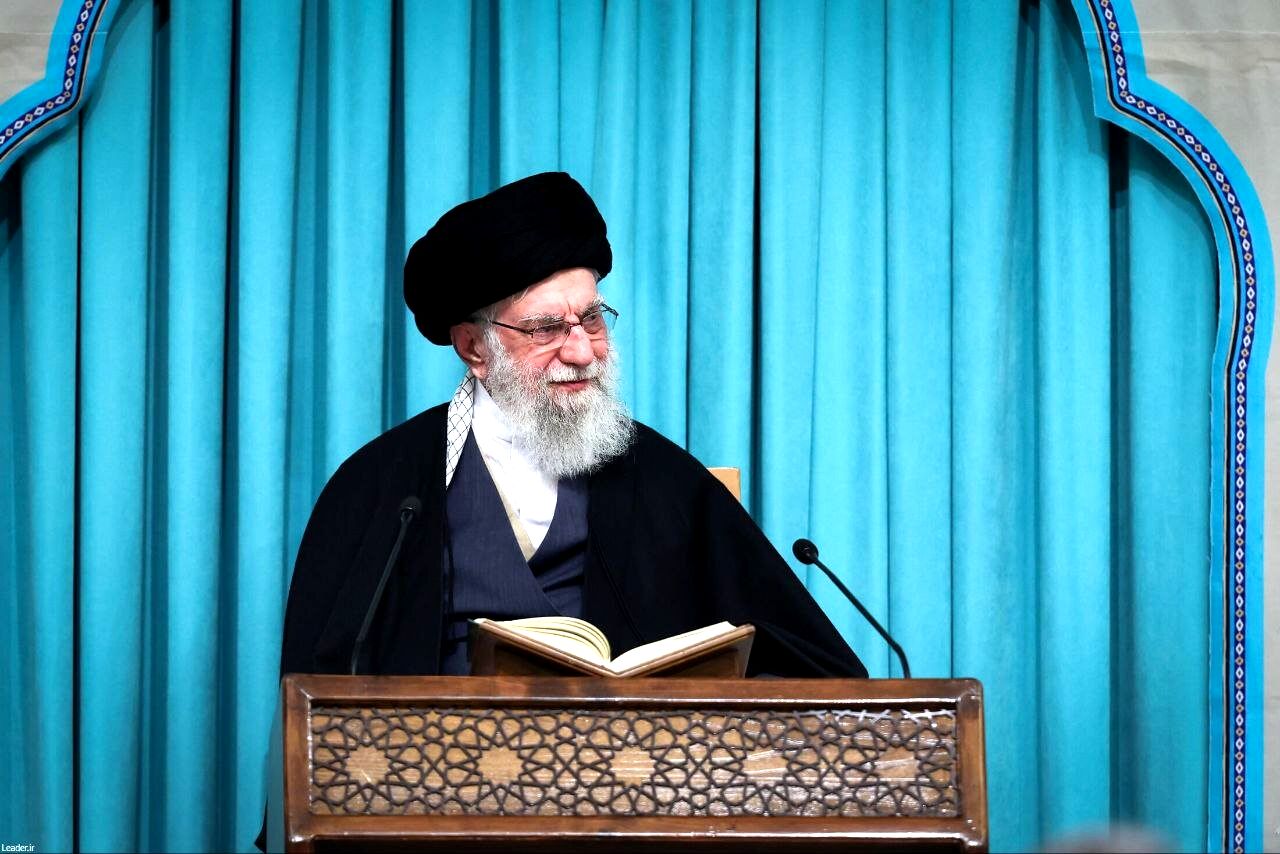 «روایت فراق»؛ روایت دلتنگی هنرمندان برای رهبر شهید در رادیو صبا