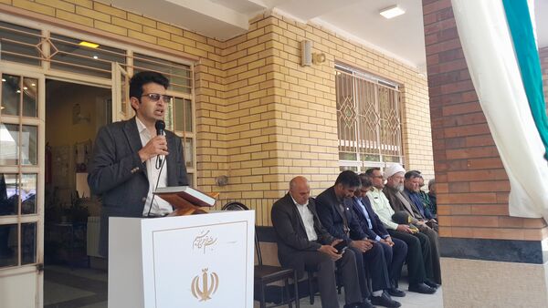 جشن سپاس معلم در دبیرستان قلم چی ۲