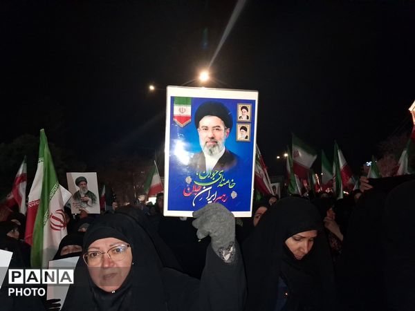  یازدهمین شب مراسم شهادت آیت الله سید علی خامنه‌ای در بلوار فضل 