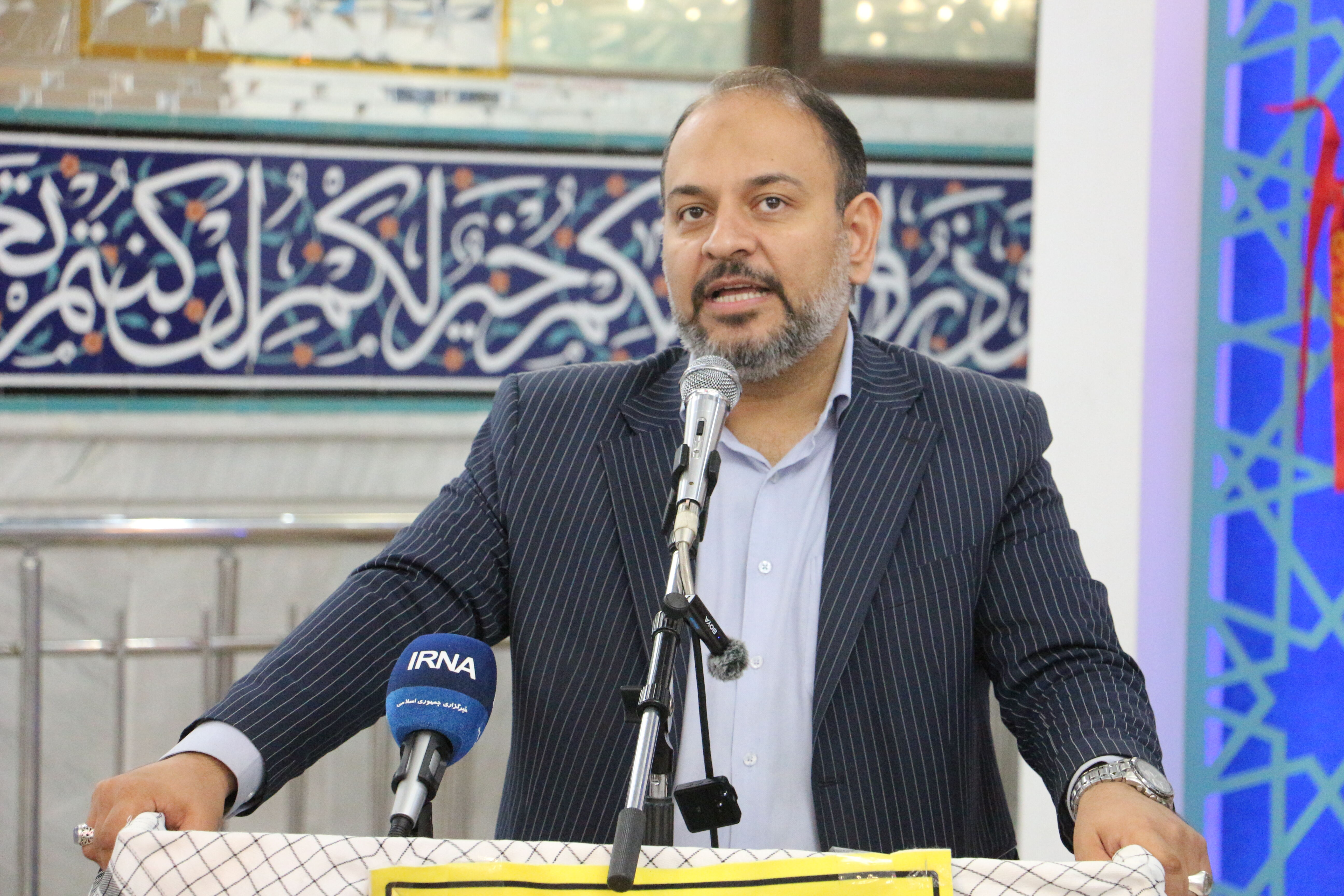 بهترین هدیه خداوند به انسان، خدمت و شهادت در راه او است