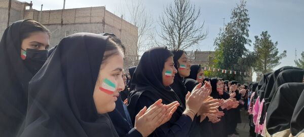 جام اقتدار در آموزشگاه مرحوم پاکدل خلیل آباد 
