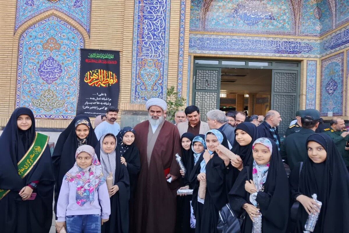 بصیرت و توانمندی نسل جوان، کلید پیشرفت و سربلندی ایران اسلامی است