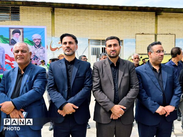 مراسم تشییع پیکر مطهر شهید اسماعیل آزادگرمی در کرمان