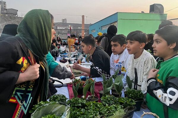 برگزاری جشنواره بهار در بهار در دبستان البرز رودهن 