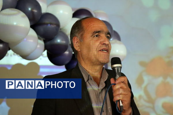 جشن تجلیل از رتبه‌‌‌های برتر مسابقات قرآن، عترت و نماز