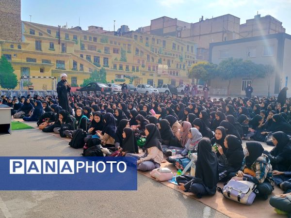 یادوراه شهادت حضرت فاطمه زهرا در مدرسه هوشیار