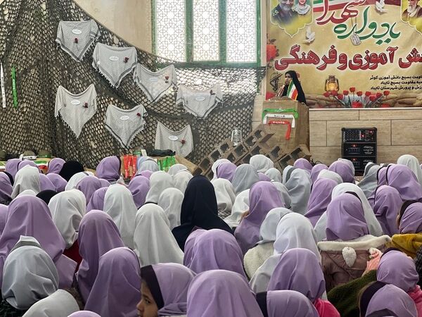 برگزاری گفتمان دینی در مدرسه عشایری دربند