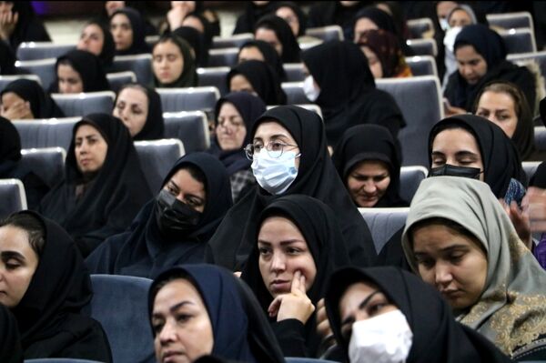 همایش «پازل هویت» 