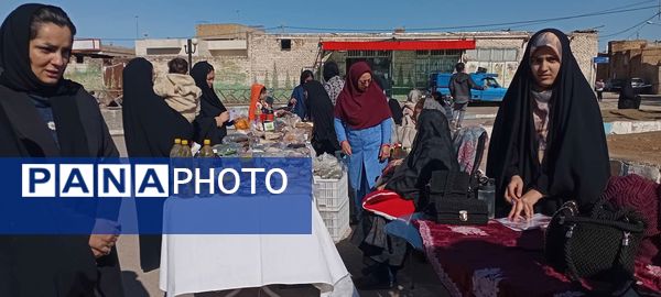 بازارچه محلی در حاشیه جشن چله خرد عارف آباد
