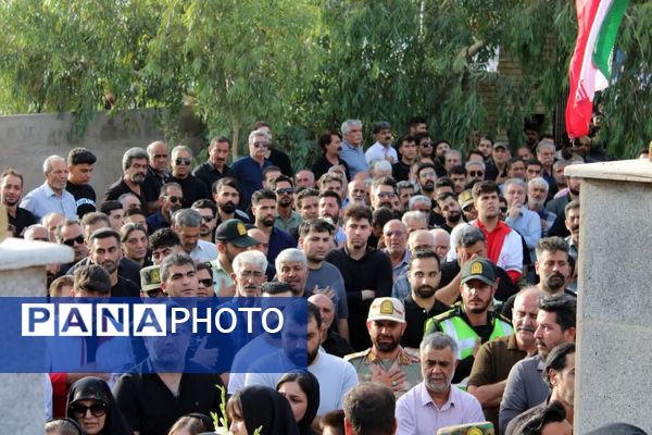 وداع باشکوه مردم دو استان با پیکر شهیدان اقتدار