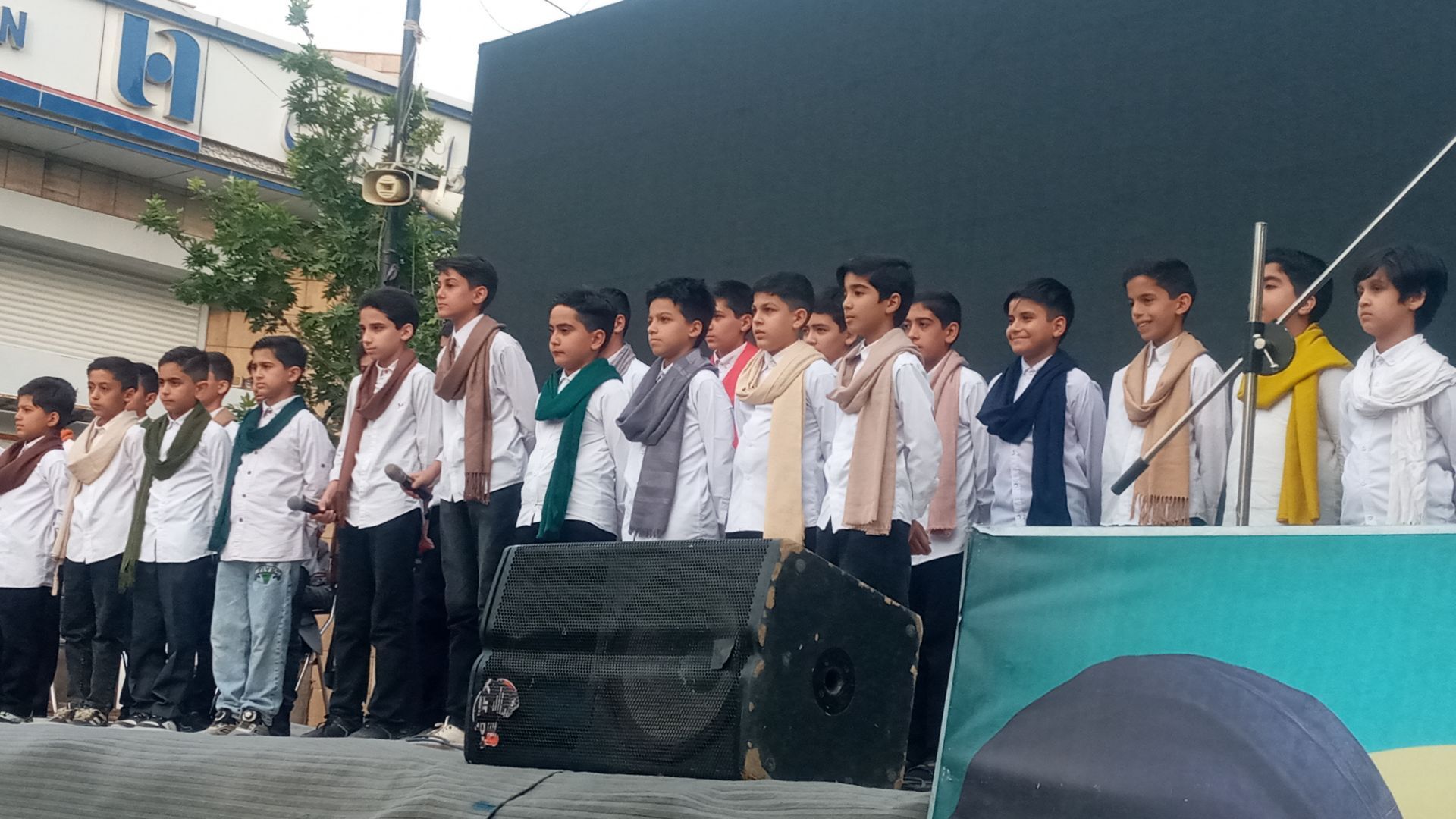 نیشابور در جشن غدیر غرق در شادی؛ از میدان امام خمینی تا انقلاب، موج حضور مردم