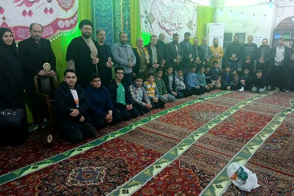حضور دانش‌آموزان معتکف ناحیه دو شهرری در جلسات بصیرتی