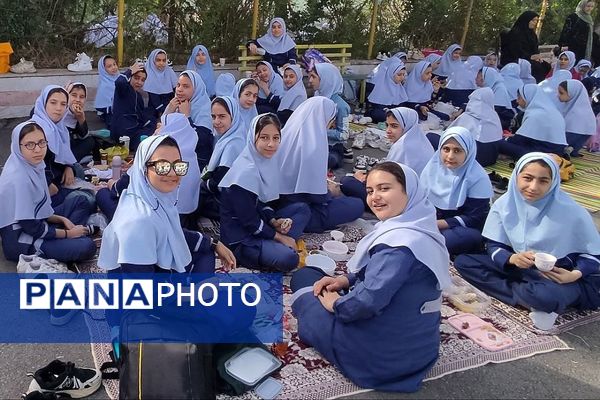 برگزاری اردو درون مدرسه‌ای در بهارستان ۲