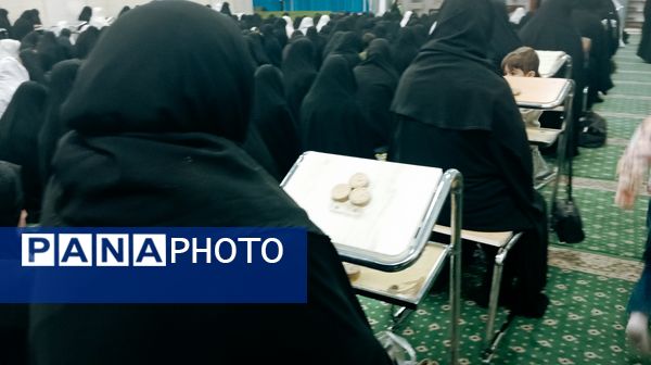 حضور پر شور مردم در نماز جماعت