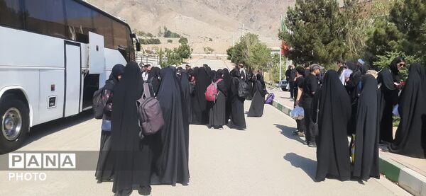 اعزام کاروان‌های دانشجویی دانشگاه‌های  آزاد استان البرز به کربلای معلی