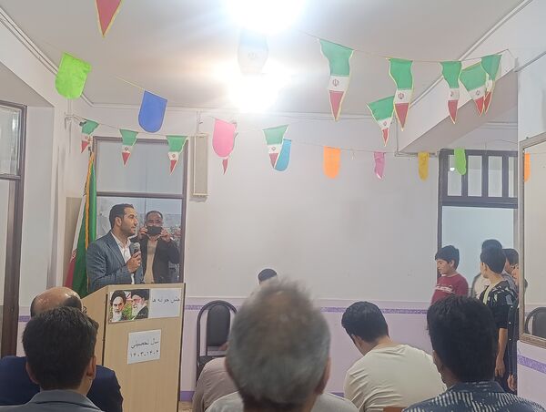 جشن جوانه‌های دبیرستان دوره اول نمونه دولتی پژوهش آشخانه