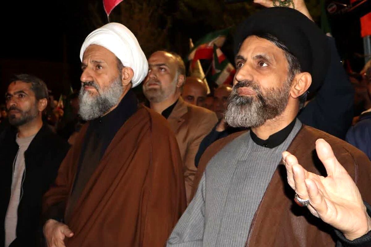 وحدت دیپلماسی و میدان، رمز پیروزی است