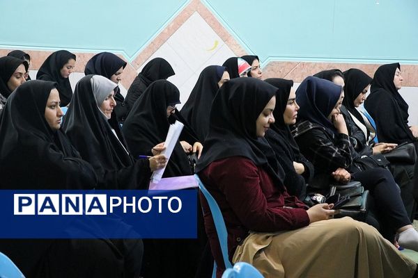 حضور مدیر سازمان دانش‌آموزی شهرستان‌های استان تهران در مراسم گرامیداشت سردار دل‌ها در ناحیه 2 شهرری 