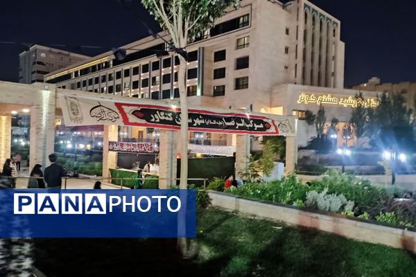 کبوتر وار می‌آیم به آب و دانه‌ای دل خوش