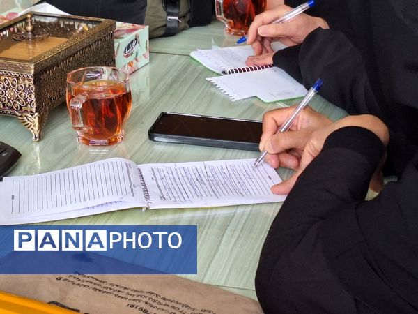 جلسه معاونین پرورشی ناحیه 5 مشهد