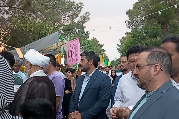 بازدید مسئولان رباط کریم از جشن کیلومتری عید غدیر