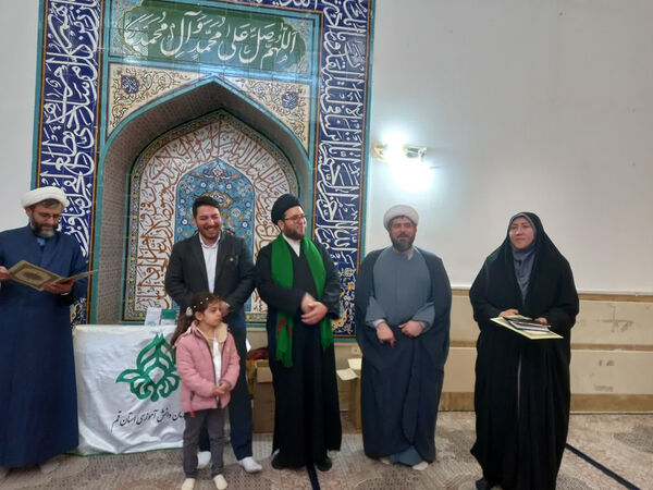 آیین تقدیر از مدرسان و مربیان فعال سازمان دانش‌آموزی استان قم