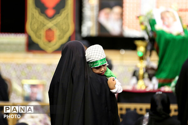 همایش شیرخوارگان حسینی در حرم حضرت معصومه(س)