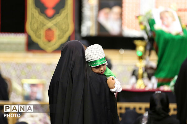 همایش شیرخوارگان حسینی در حرم حضرت معصومه(س)