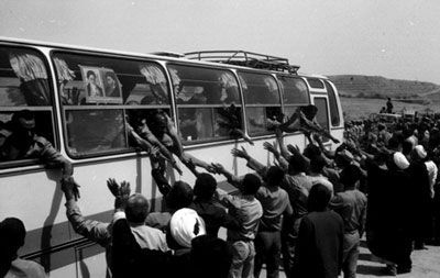 آزادگان نماد صبر و مقاومت هستند