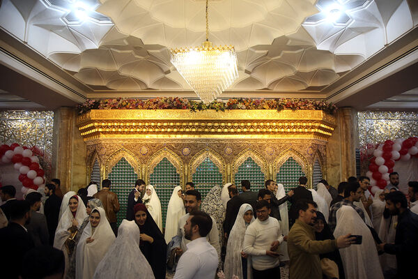 جشن ازدواج ۶۵۰ زوج دانشجوی دانشگاه‌های قم در سالروز میلاد جوادالائمه(س)