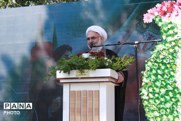 آغاز سال تحصیلی در مدرسه شاهد نصرت ناحیه یک مشهد 