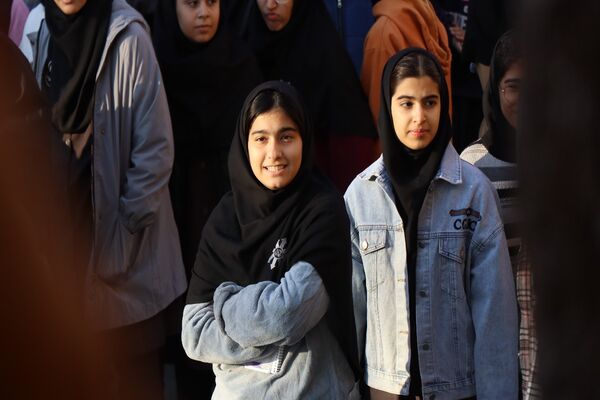 صبحگاه مدرسه شیخ مفید پاکدشت