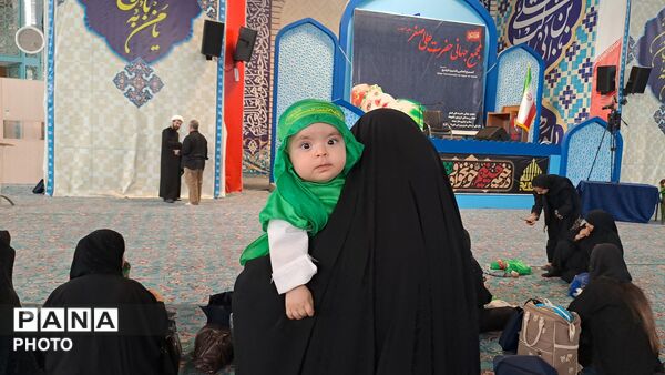 همایش شیرخوارگان حسینی در کرج 