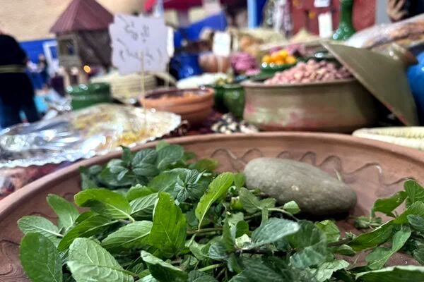 یلدایی به یاد ماندنی در مدرسه البرز رودهن
